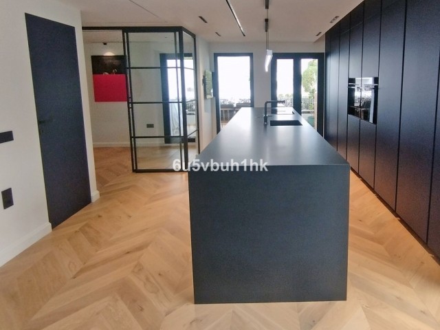 Appartement avec 3 Chambres  à Marbella