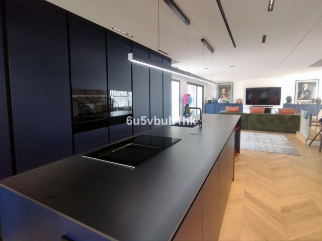 Appartement avec 3 Chambres  à Marbella