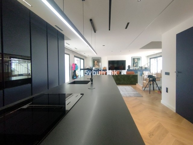 Appartement avec 3 Chambres  à Marbella