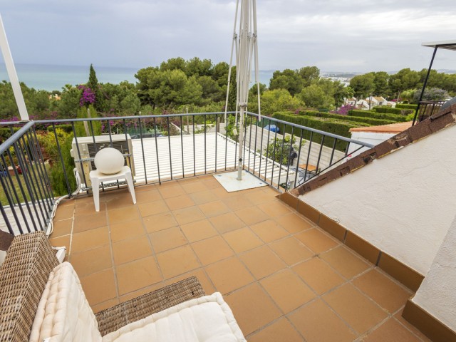 3 Bedrooms Townhouse in Estepona