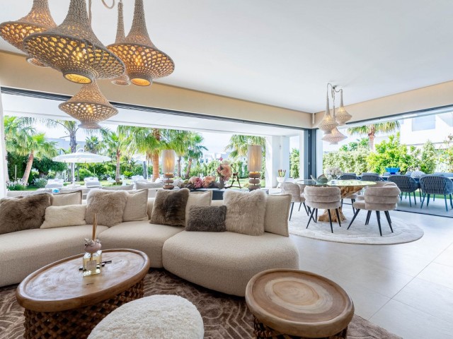 Villa avec 7 Chambres  à La Cala Golf