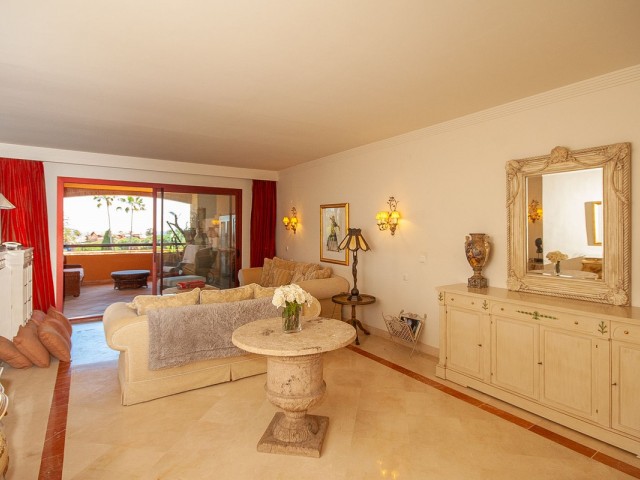 Appartement avec 2 Chambres  à Bahía de Marbella