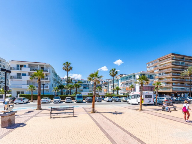 2 Bedrooms Apartment in Fuengirola