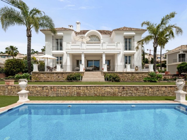 5 Bedrooms Villa in Sierra Blanca