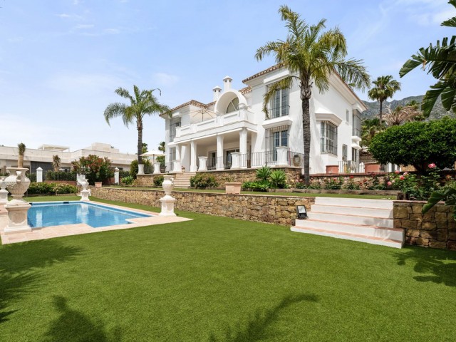 5 Bedrooms Villa in Sierra Blanca