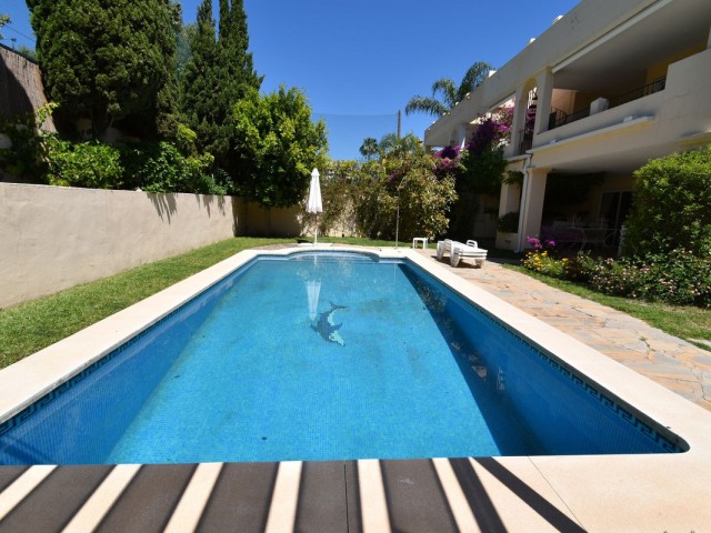 6 Schlafzimmer Villa in Guadalmina Alta