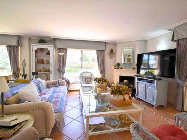 6 Schlafzimmer Villa in Guadalmina Alta