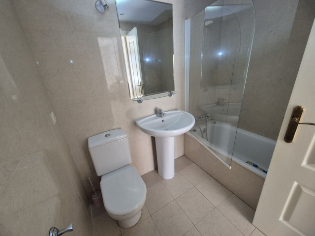 2 Schlafzimmer Apartment in Nueva Andalucía