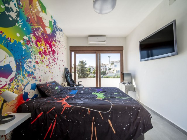 5 Soveroms Villa i Benalmadena