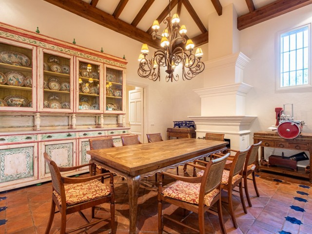 Villa avec 6 Chambres  à Benahavís