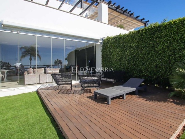 Maison mitoyenne avec 4 Chambres  à Marbella