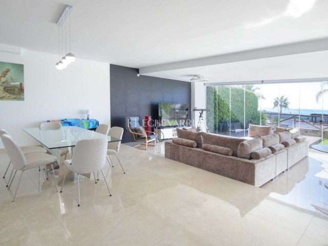 Maison mitoyenne avec 4 Chambres  à Marbella