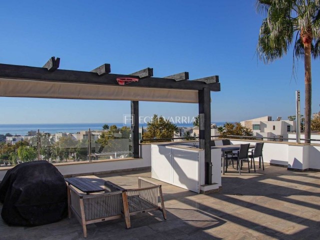 Maison mitoyenne avec 4 Chambres  à Marbella