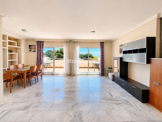 3 Bedrooms Apartment in Fuengirola