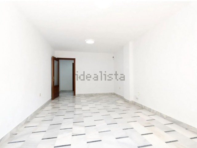 Appartement avec 4 Chambres  à Málaga Centro