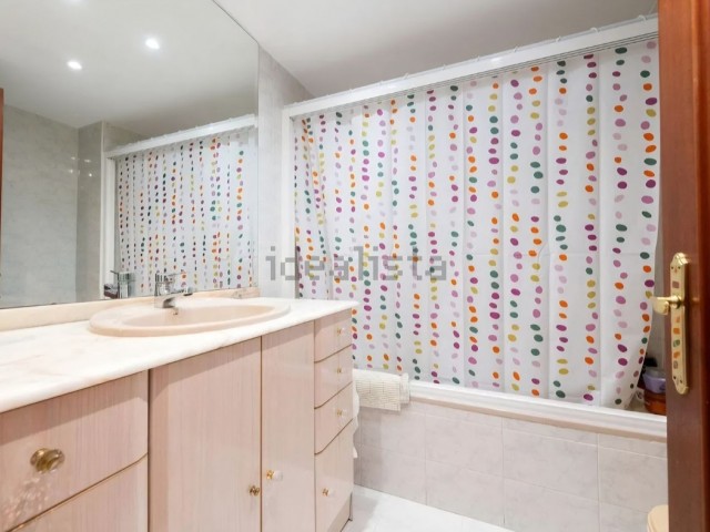 Appartement avec 4 Chambres  à Málaga Centro