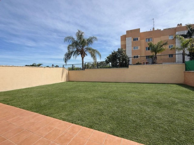 3 Sovrums Lägenhet i Estepona