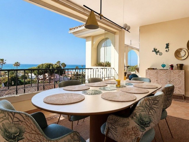 Penthouse in Elviria