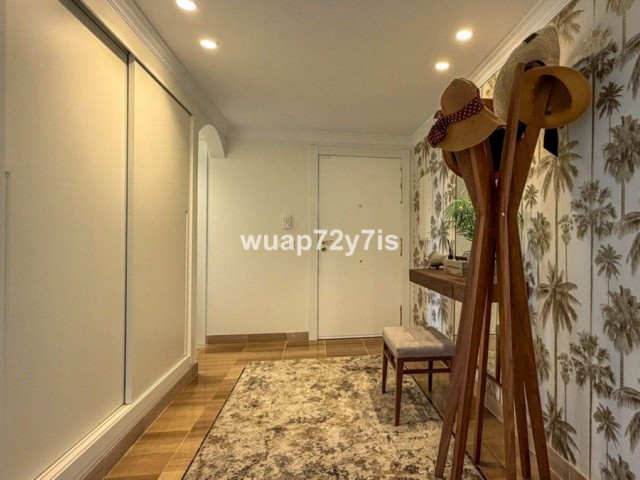 Penthouse in Elviria