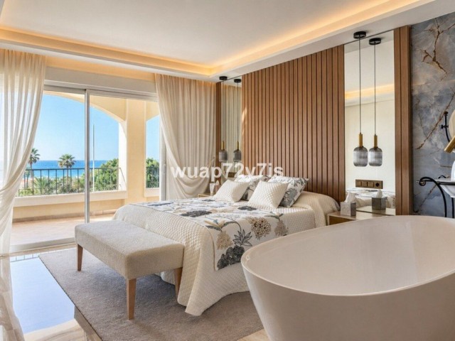 Penthouse in Elviria