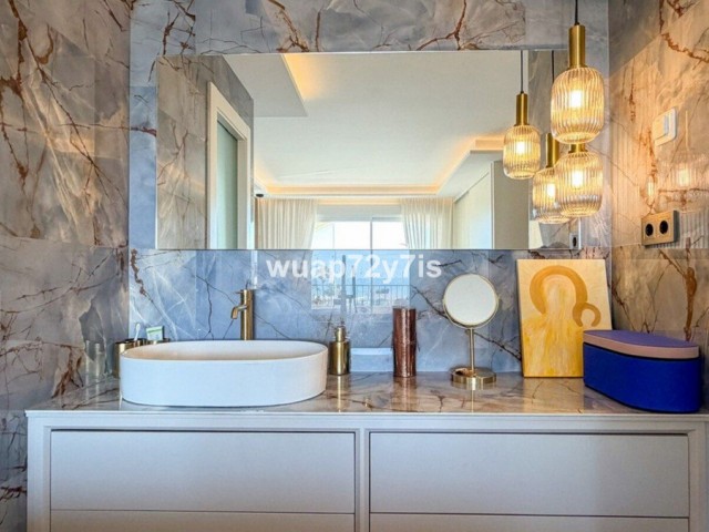 Penthouse in Elviria