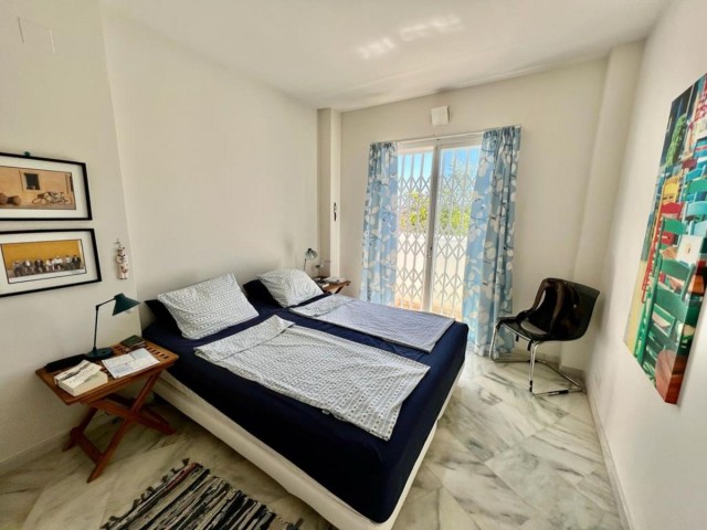 2 Bedrooms Apartment in Elviria