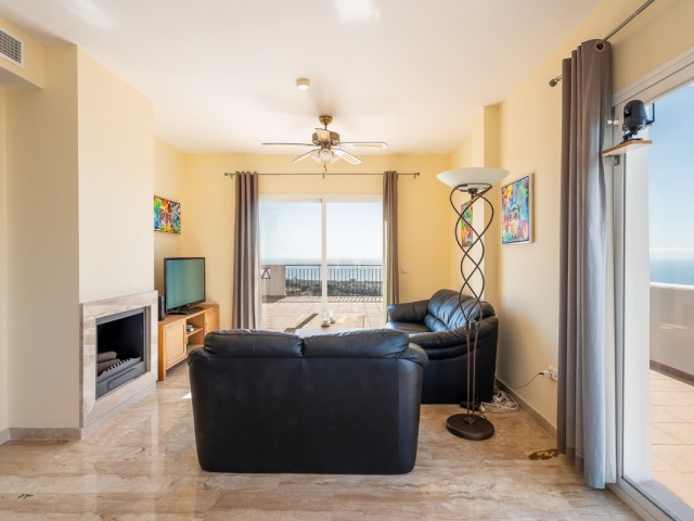 Penthouse in Calahonda