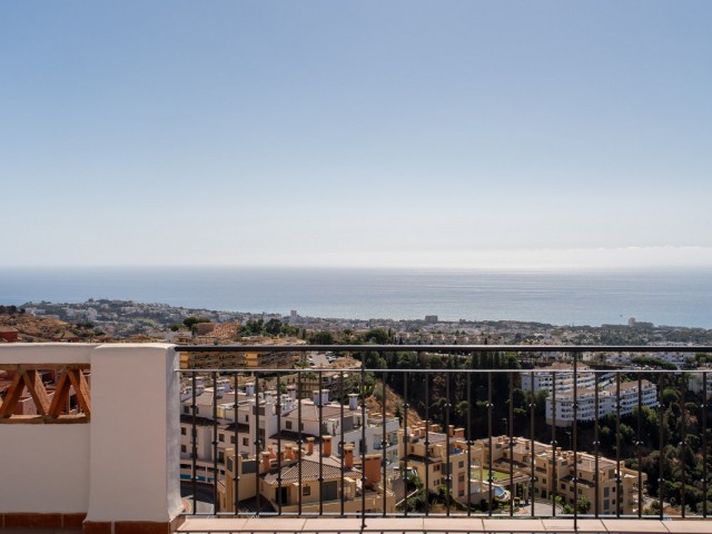 Penthouse in Calahonda