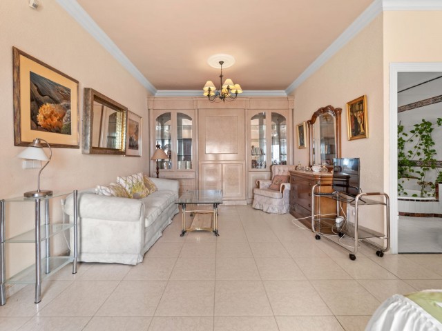 4 Bedrooms Villa in Benalmadena