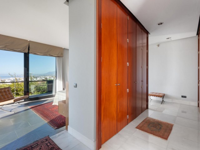 5 Schlafzimmer Villa in Altos de los Monteros