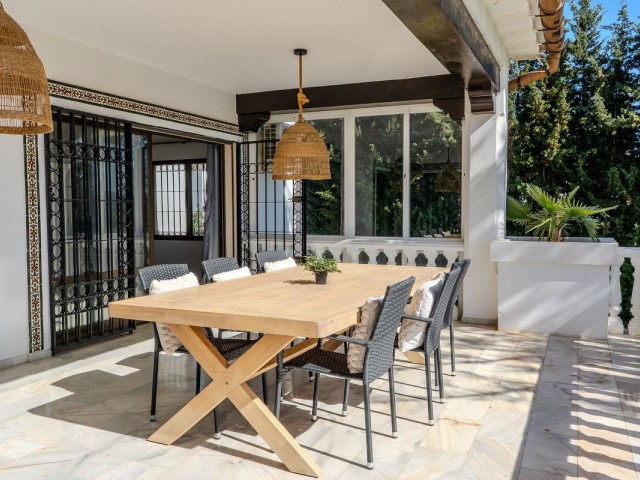 6 Bedrooms Villa in Mijas