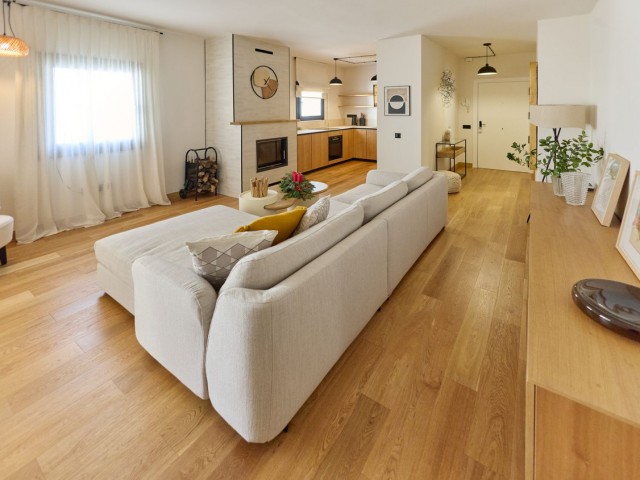 2 Bedrooms Apartment in Puerto Banús