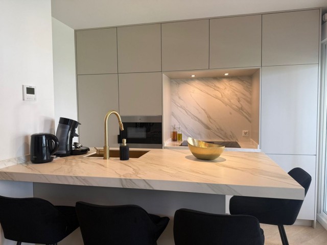 2 Bedrooms Apartment in Nueva Andalucía