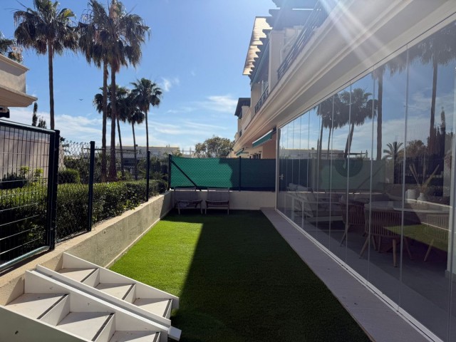 2 Bedrooms Apartment in Nueva Andalucía