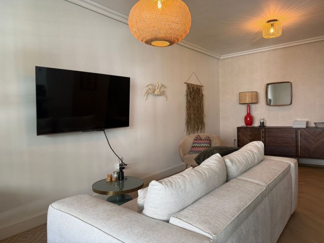 2 Bedrooms Apartment in Nueva Andalucía