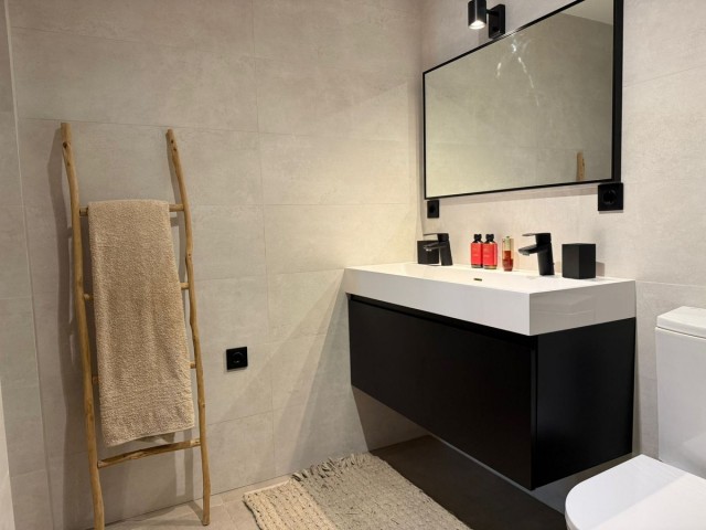 2 Bedrooms Apartment in Nueva Andalucía