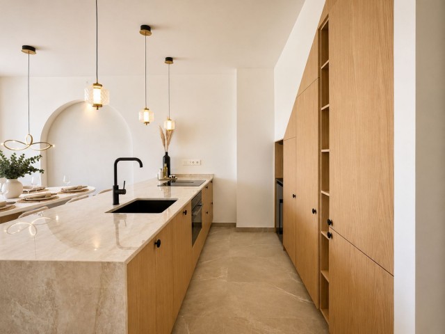 4 Bedrooms Townhouse in Nueva Andalucía