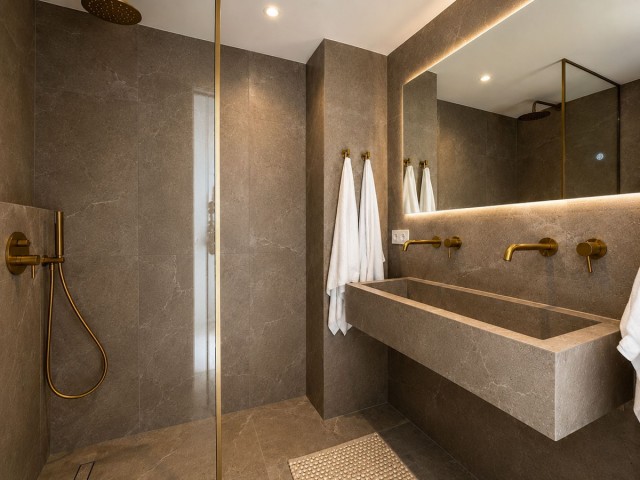 4 Bedrooms Townhouse in Nueva Andalucía