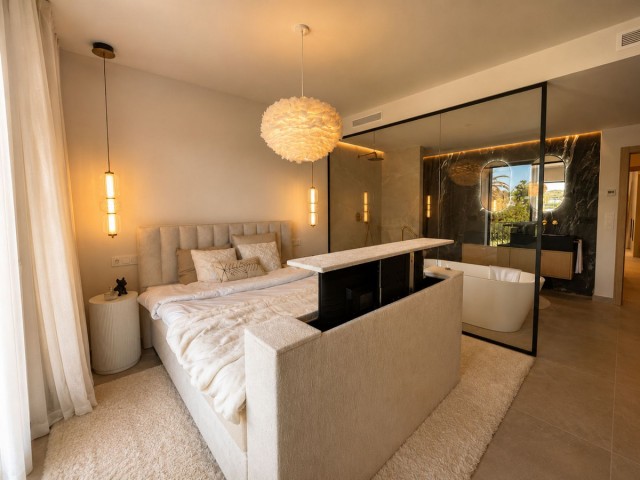 4 Bedrooms Townhouse in Nueva Andalucía