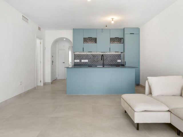 3 Bedrooms Apartment in Nueva Andalucía