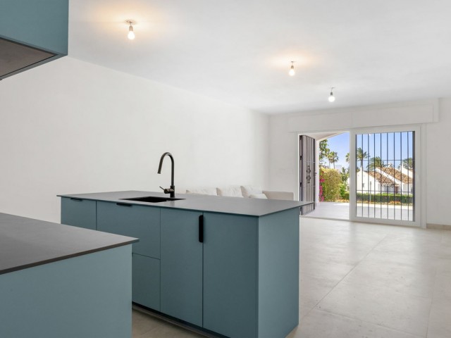 3 Bedrooms Apartment in Nueva Andalucía