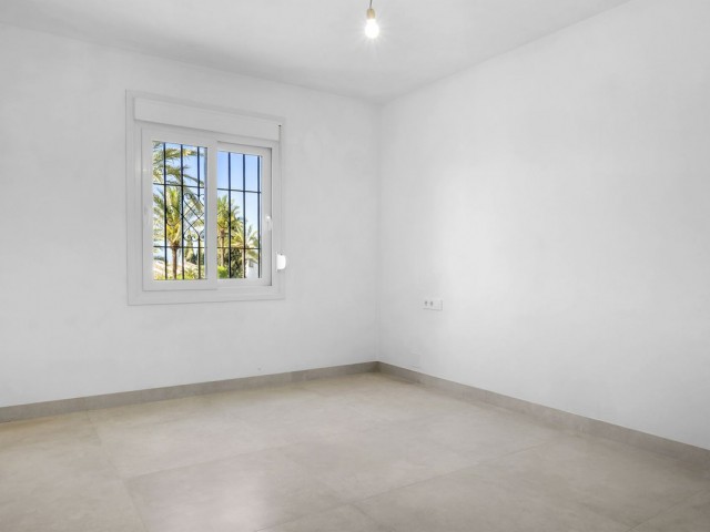 3 Bedrooms Apartment in Nueva Andalucía