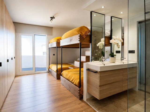 Appartement avec 4 Chambres  à Marbella