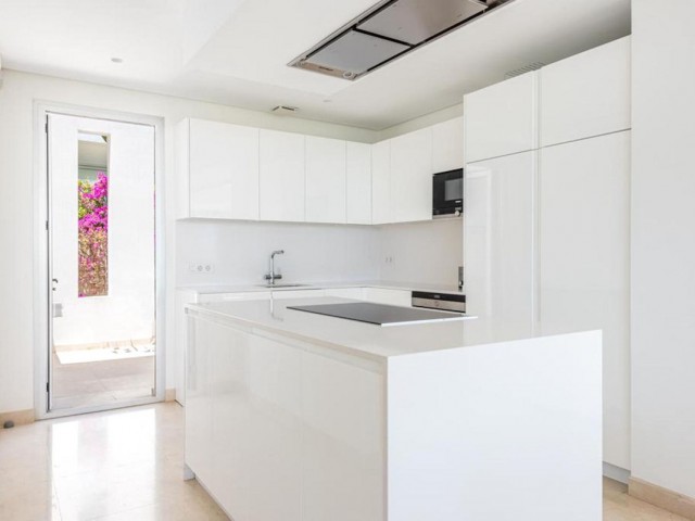 Villa avec 5 Chambres  à Marbella