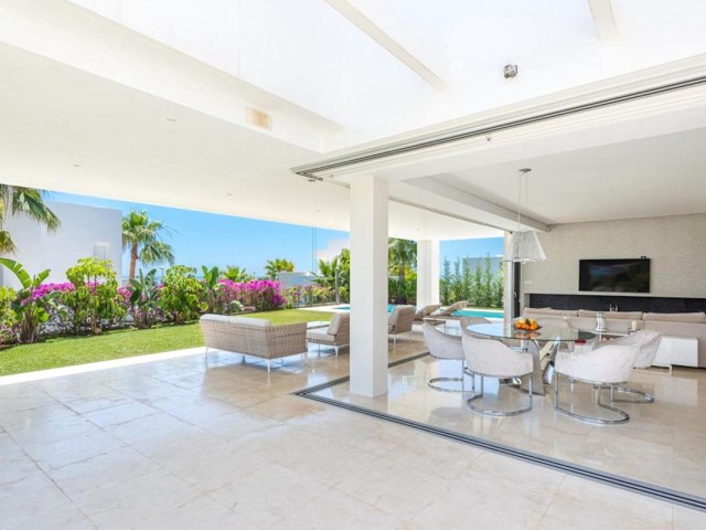 Villa avec 5 Chambres  à Marbella