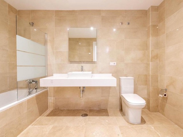 Villa avec 5 Chambres  à Marbella