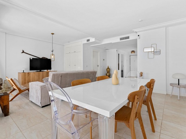 3 Bedrooms Townhouse in New Golden Mile
