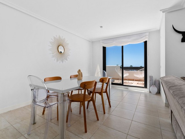 3 Bedrooms Townhouse in New Golden Mile