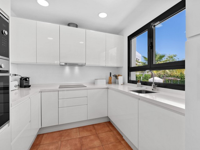 3 Bedrooms Townhouse in New Golden Mile