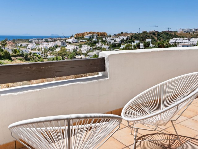 3 Bedrooms Townhouse in New Golden Mile